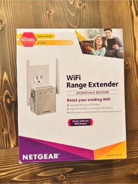 netgear AC1200 WiFi Range Extender- BRAND NEW WITH SEALED BOX